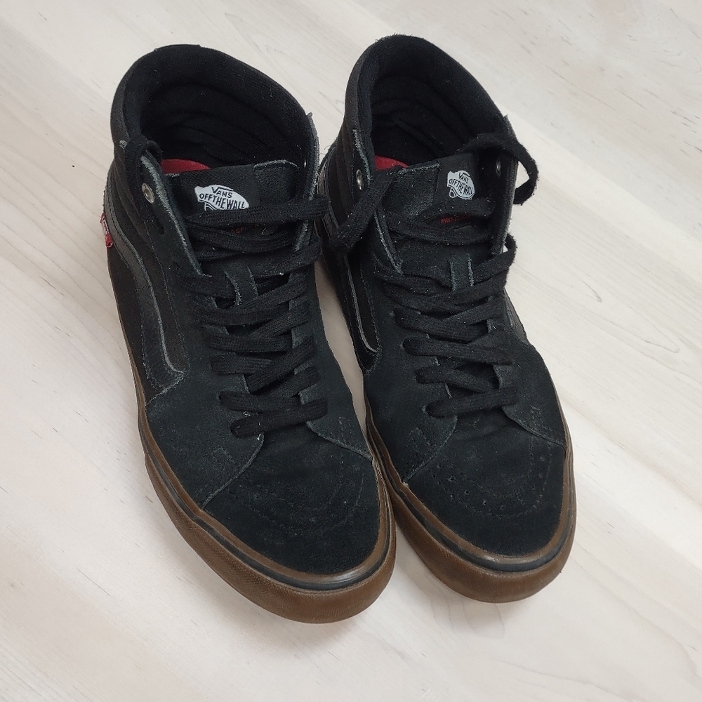 Black VANS Men's Size 8.5